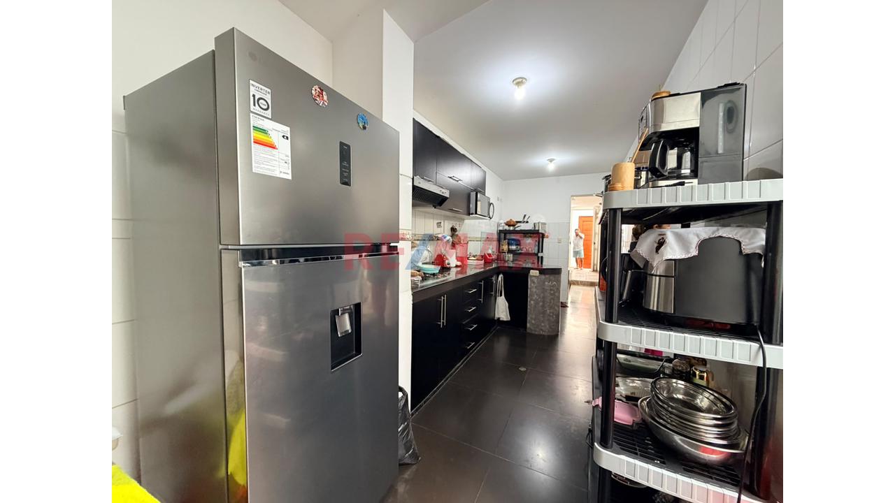 Casa Moderna De 2 Pisos En Venta Etapa I Urb. Los Sauces — foto 4
