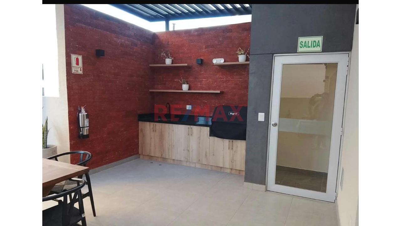 Alquiler De Departamento Estreno En Condominio Casaparq - 17
