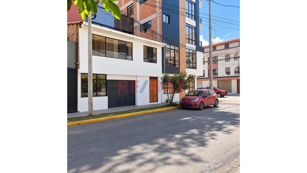 Local En Alquiler En - Urbanización Quispicanchis — foto 2