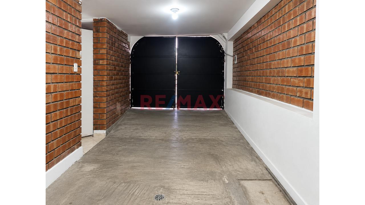 🏢🔥 ¡Local Comercial En Venta En Urb. Quispicanchis – Cusco! - 3