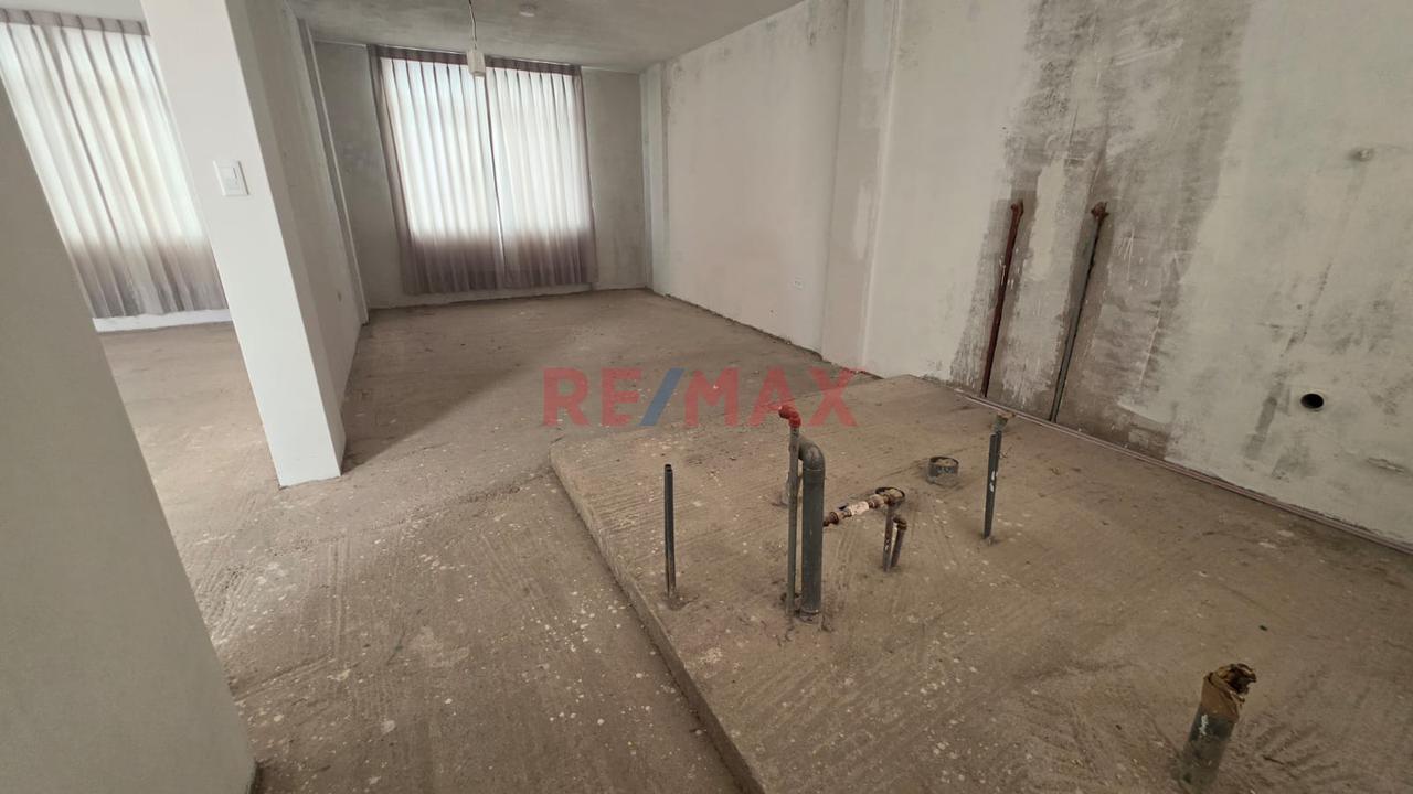 🏠🔥 ¡Gran Oportunidad En Cerro Colorado - Entrada De Ciudad Municipal — foto 5