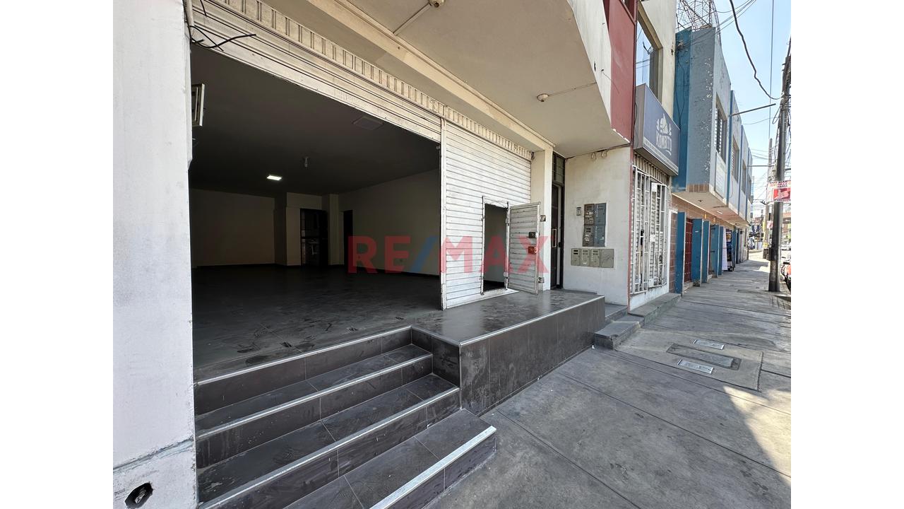 Local Comercial En Alquiler En Cerro Colorado - 6