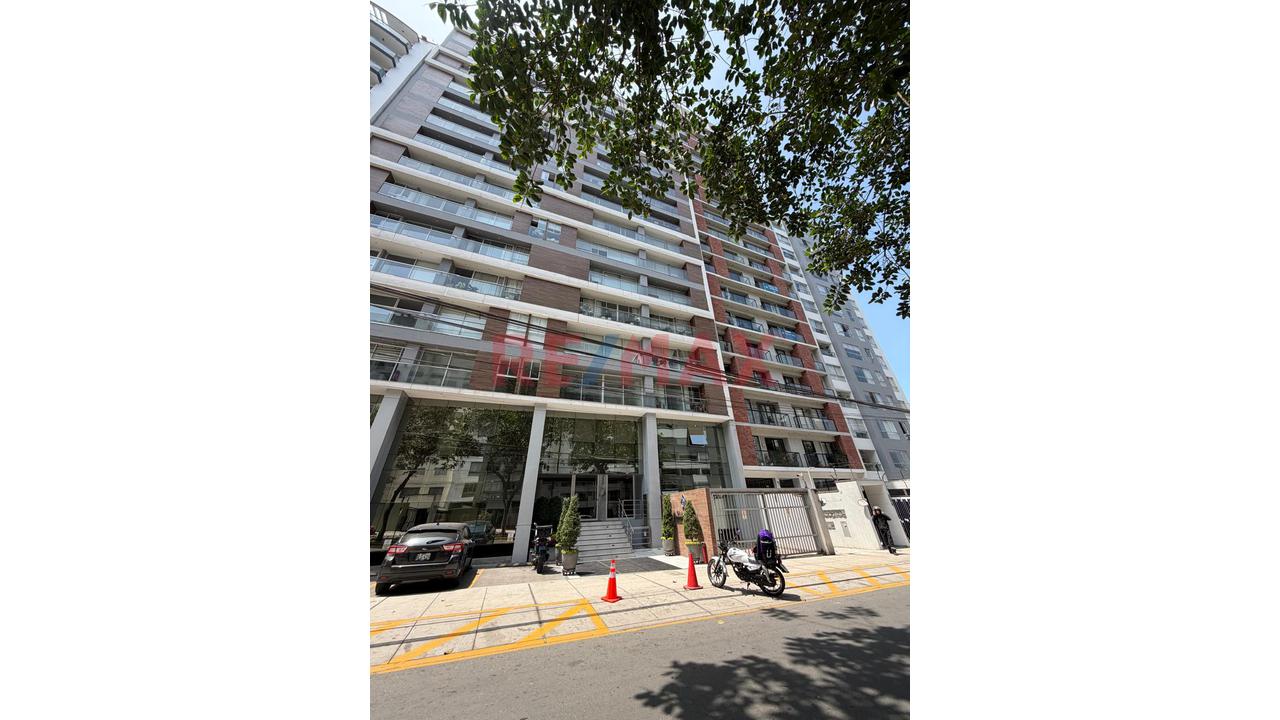 Venta Lindo Departamento En Surquillo — foto 13