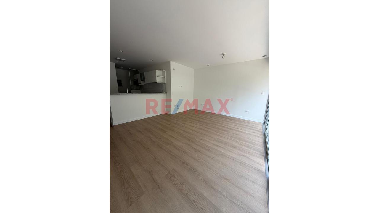 Venta Lindo Departamento En Surquillo - 19