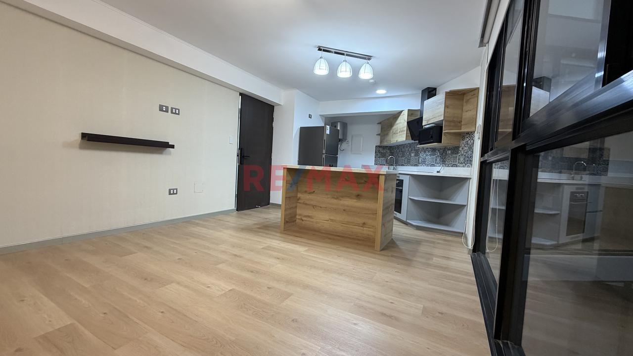 Alquiler Departamento Estreno — foto 3