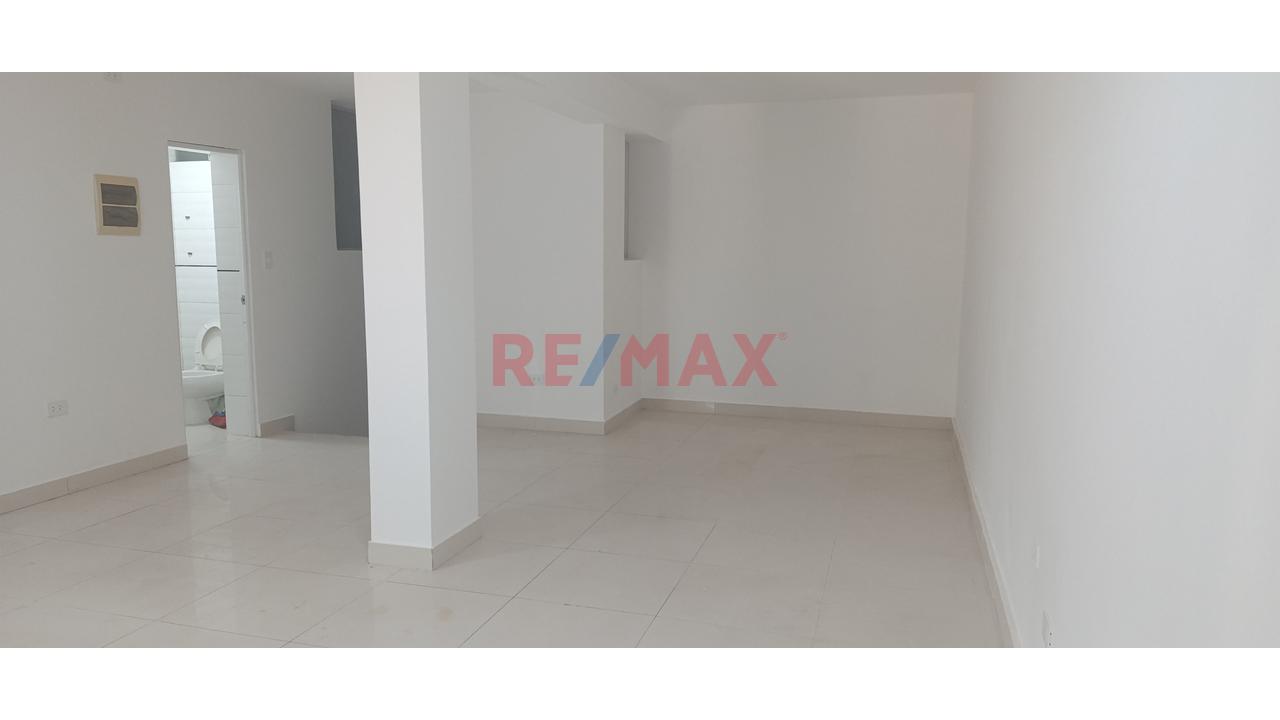 Se Alquila Local Comercial 90 M2 - Dos Niveles - Santiago De Surco - 4