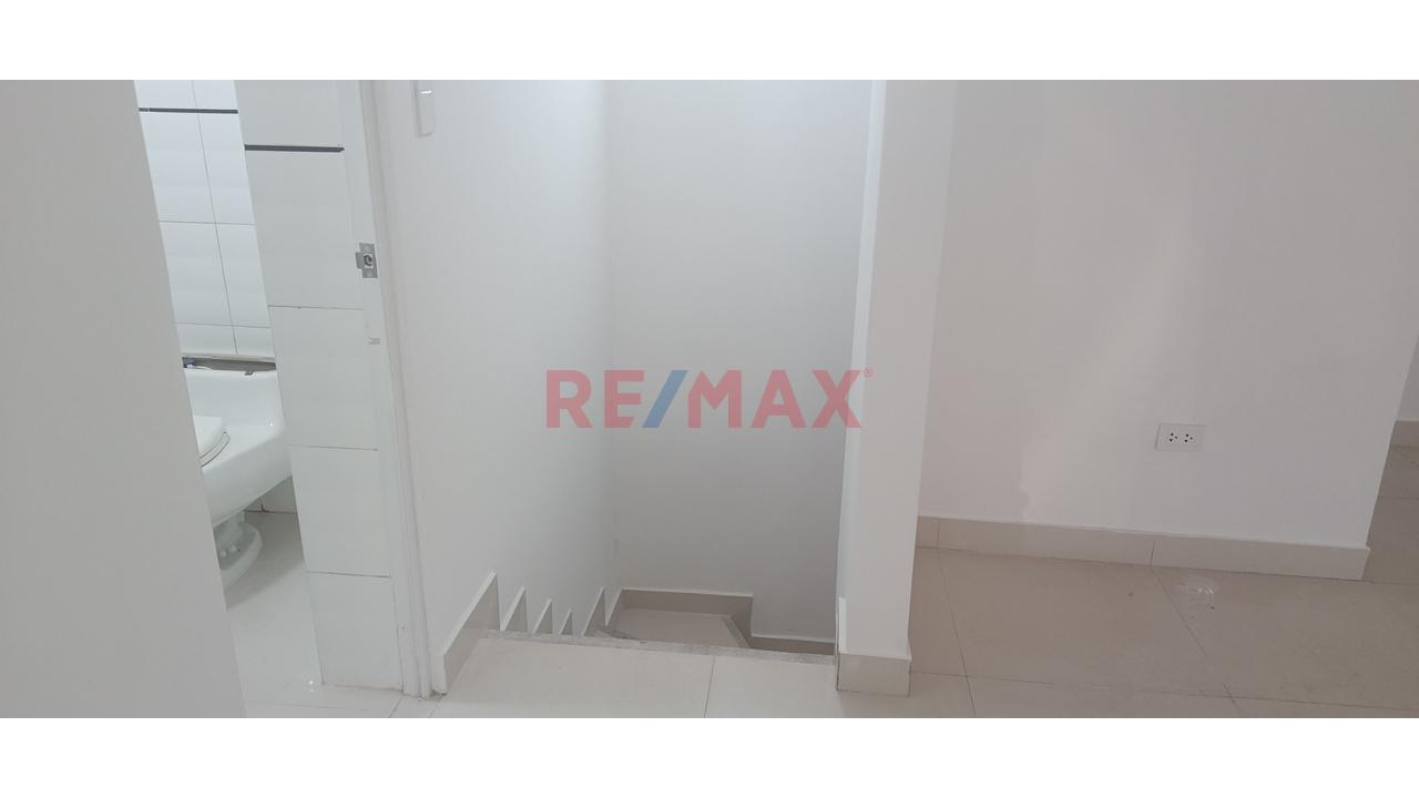 Se Alquila Local Comercial 90 M2 - Dos Niveles - Santiago De Surco - 7