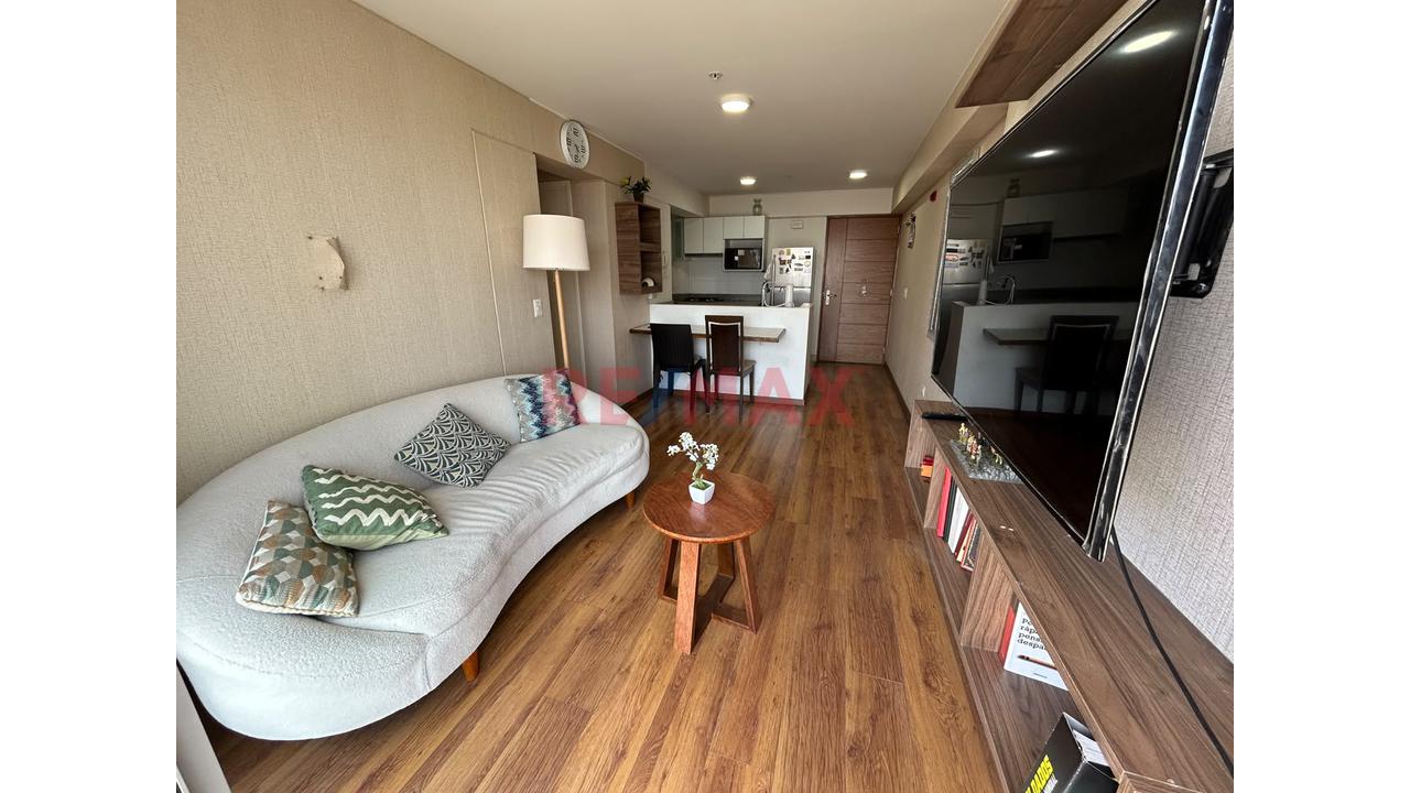 🏙️ Exclusivo Depa + Cochera En Piso 25 Con Balcón | Jesús María - 4