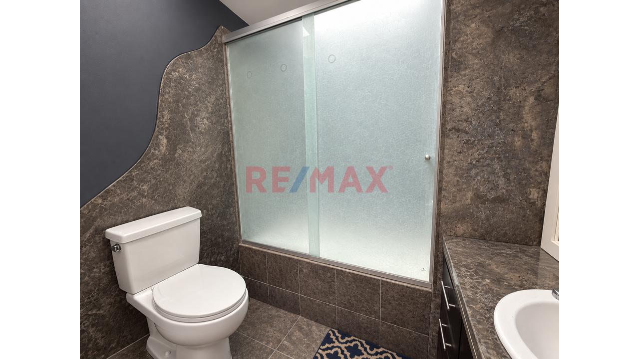 Exclusiva Residencia Premium En La Planicie | 822.01 M²+ Departamento. — foto 2