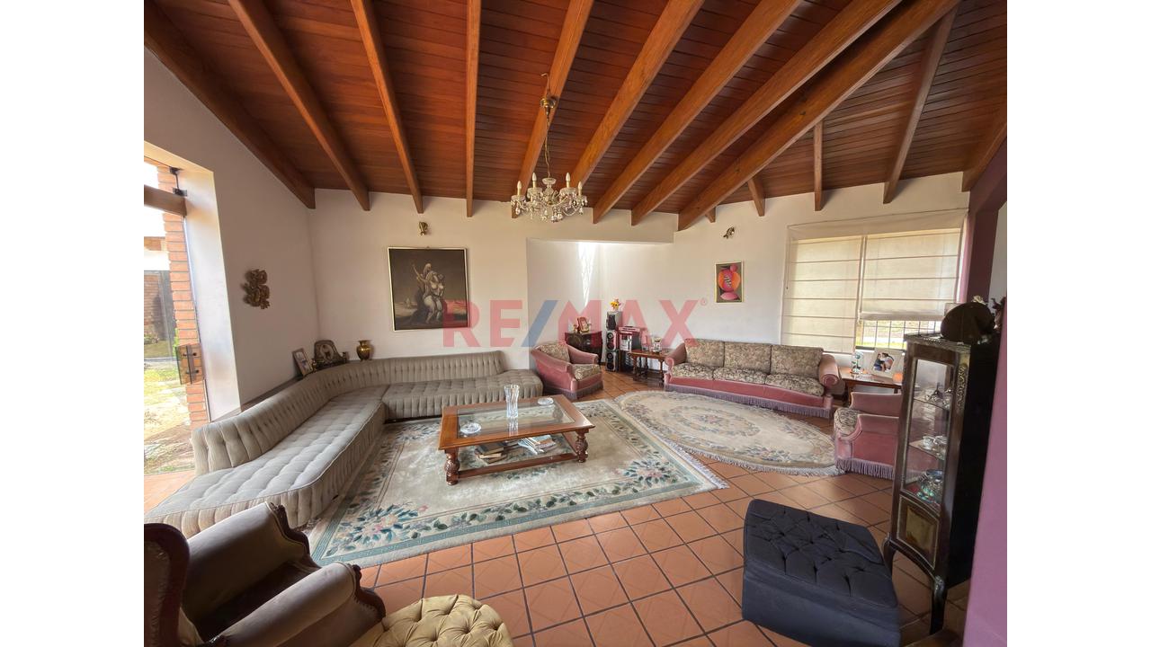 Exclusiva Residencia Premium En La Planicie | 822.01 M²+ Departamento. — foto 11