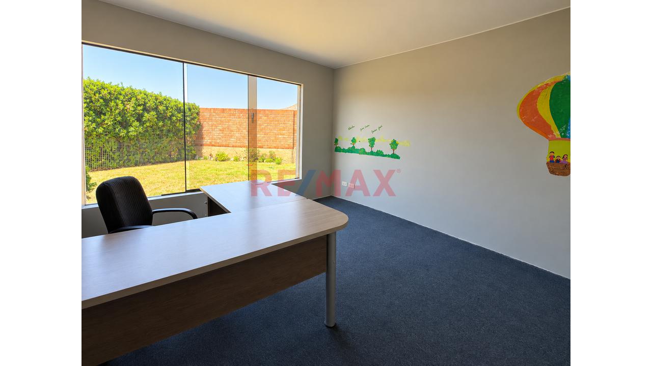 Exclusiva Residencia Premium En La Planicie | 822.01 M²+ Departamento. — foto 4