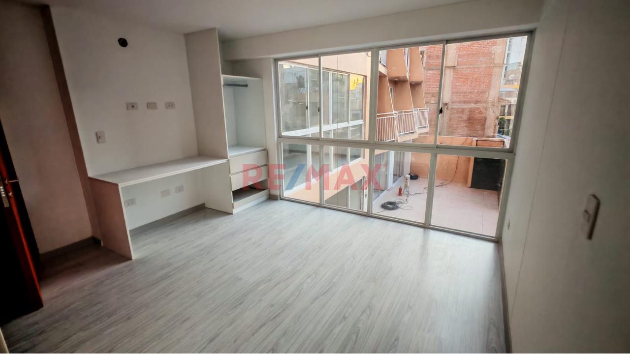 Monoambiente De Estreno En Alquiler – Cerro Colorado — foto 4