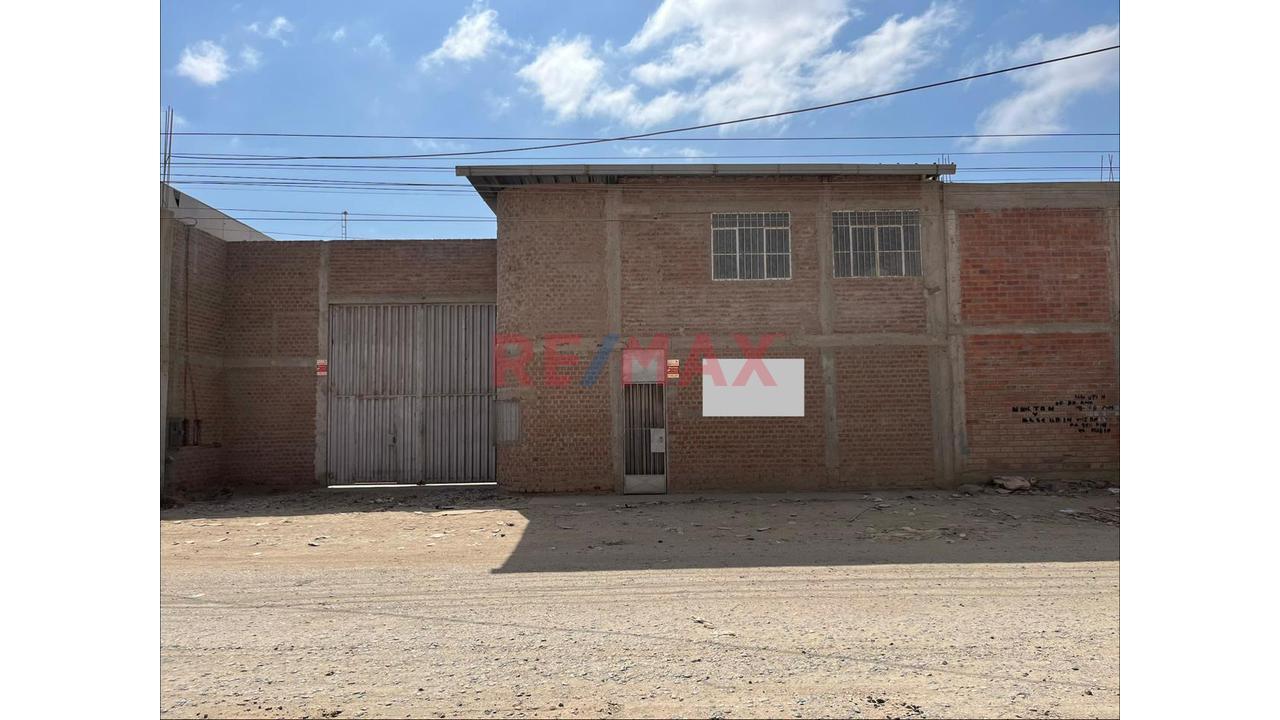 Local Industrial En Venta A Precio De Ocasión - 1
