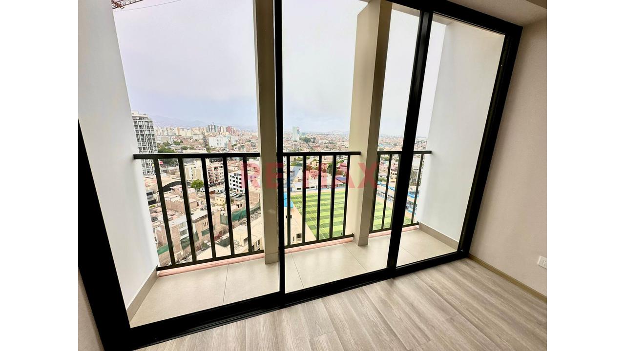 Vendo Departamento En Avenida El Sol Barranco A Una Cuadras Del, Malecon — foto 4