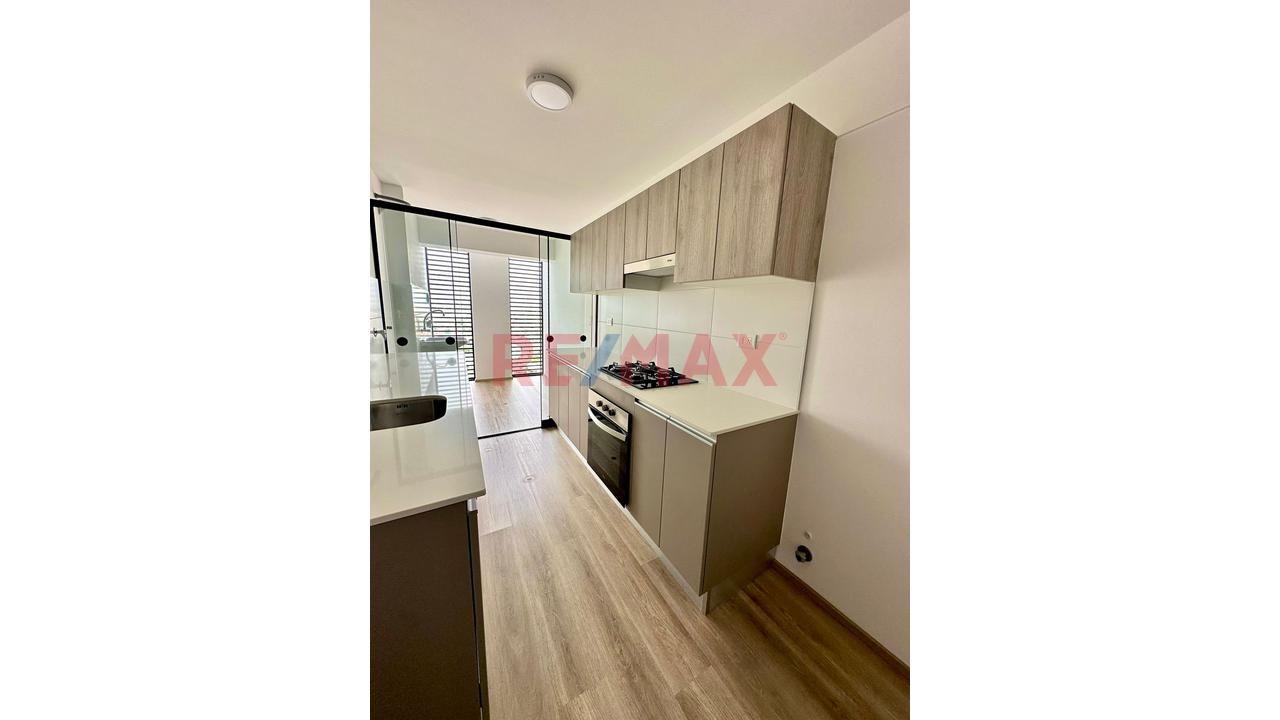 Vendo Departamento En Avenida El Sol Barranco A Una Cuadras Del, Malecon — foto 9