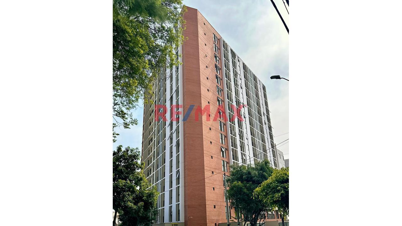 Vendo Departamento En Avenida El Sol Barranco A Una Cuadras Del, Malecon