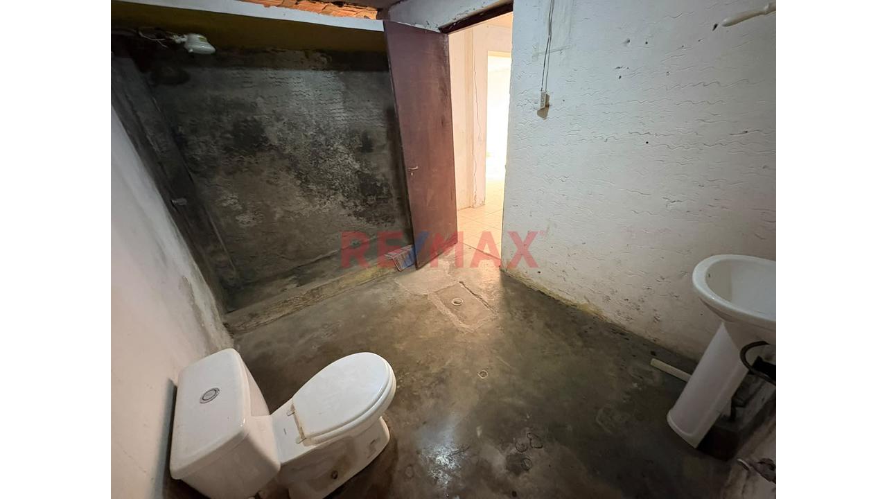 Casa En Venta Frente A Losa Deportiva – Pamplona Alta - 10