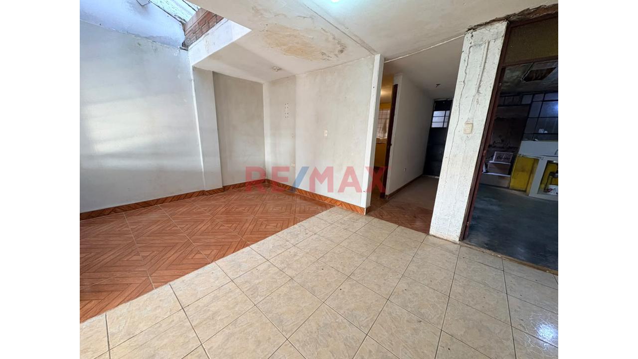 Casa En Venta Frente A Losa Deportiva – Pamplona Alta — foto 6