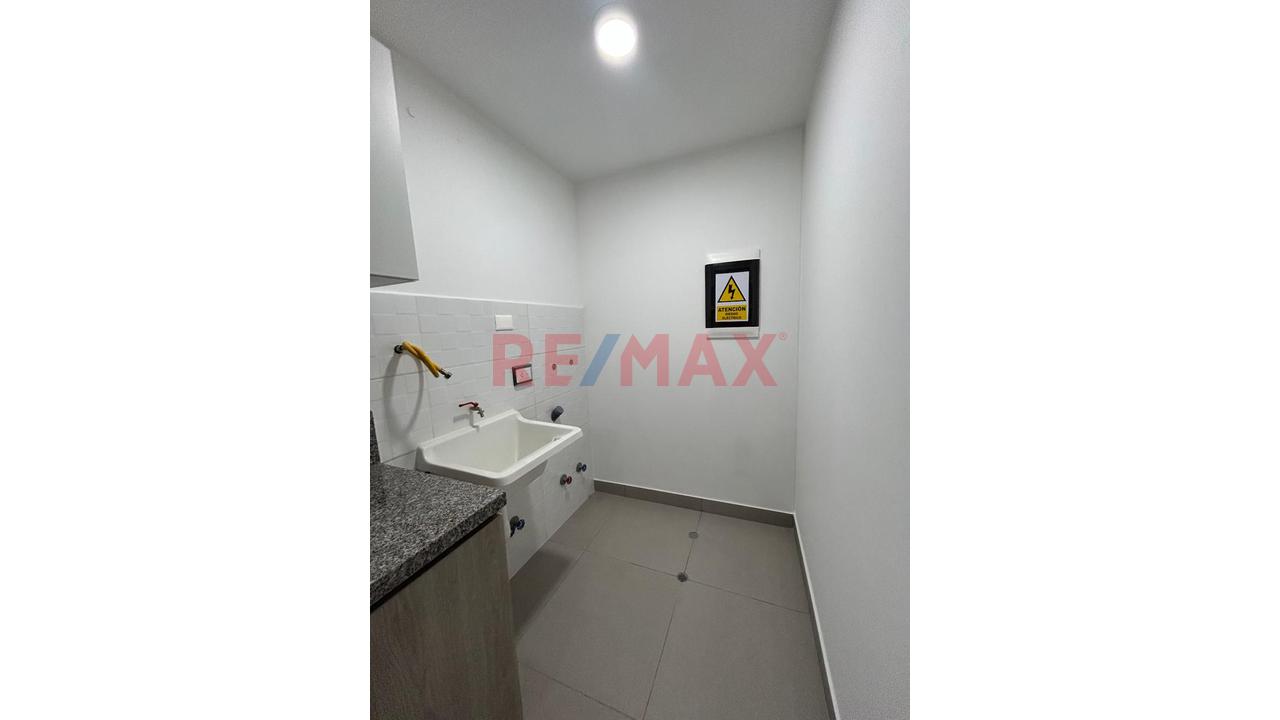 Alquiler De Departamento En 3Er Piso — foto 13