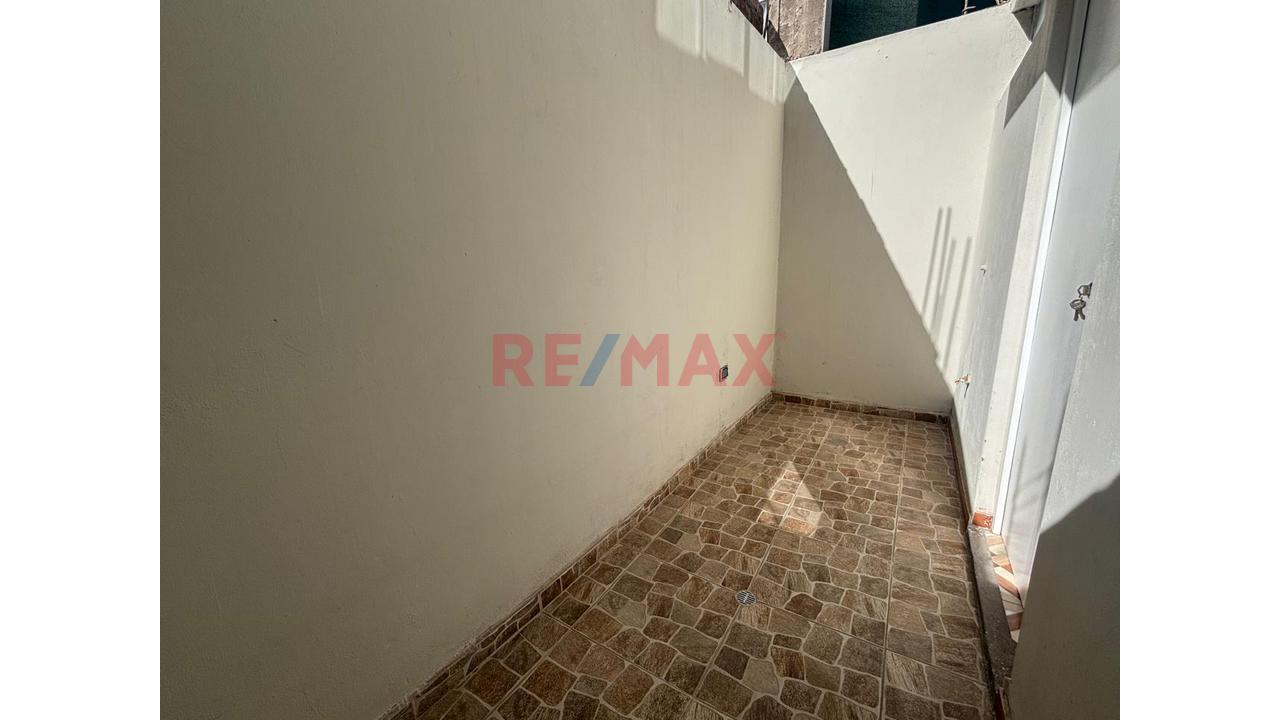 Vive Cerca Del Mall Aventura – En Alquiler Casa Amplia De 4 Dormitorios En Guardia Civil — foto 8