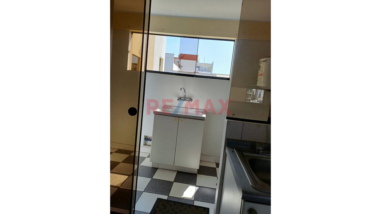 ¡Atencion Miraflores ! Departamento En Venta — foto 15
