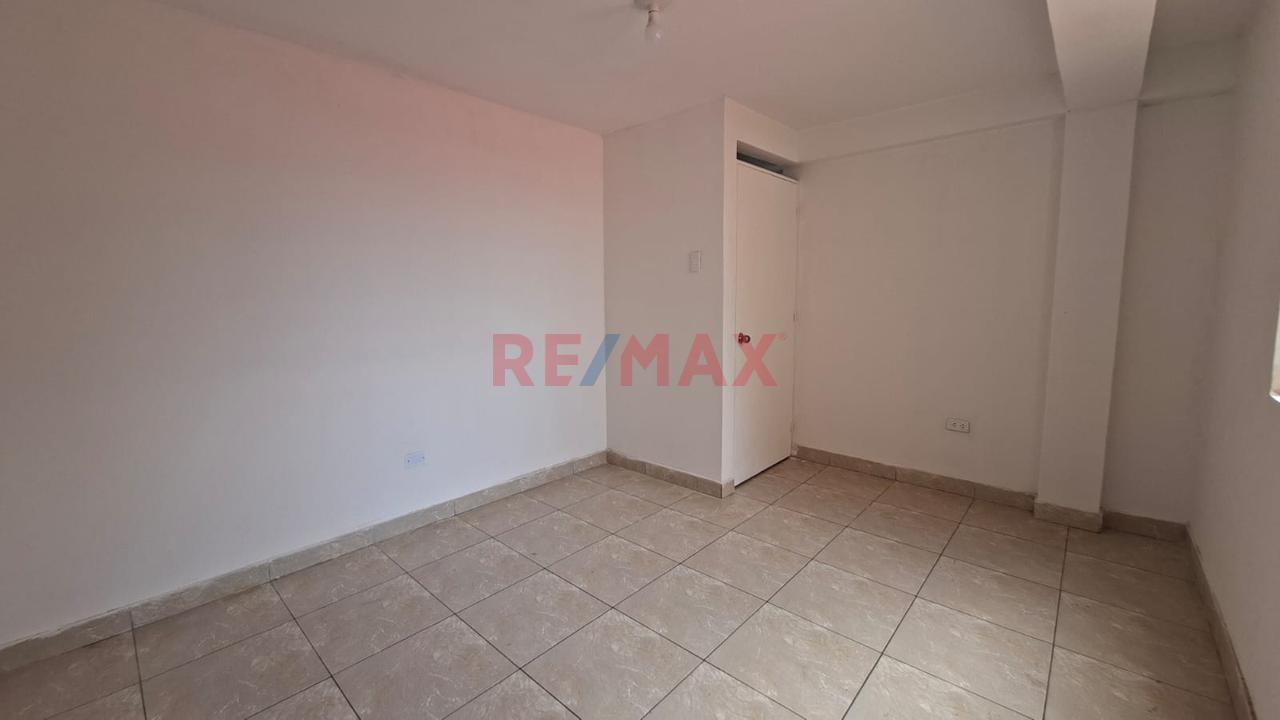 Se Vende Bonita Casa De 3 Pisos Cerca A La Av. Velazco Con Pastor Sevilla - 17