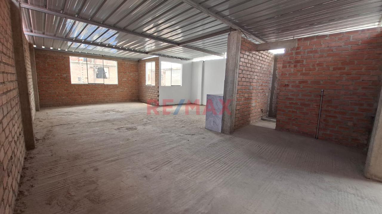 Se Vende Bonita Casa De 3 Pisos Cerca A La Av. Velazco Con Pastor Sevilla - 20