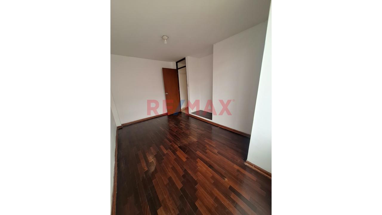 Dpto Costado Metro De Av. Miotta San Juan De Miraflores — foto 4