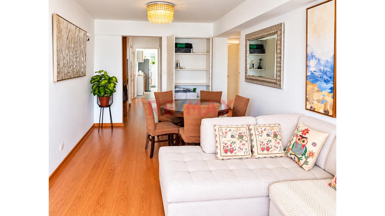 Te Ofrecemos En Venta Este Acogedor Departamento A Pocas Cuadras Del Malecon De Miraflores — foto 7