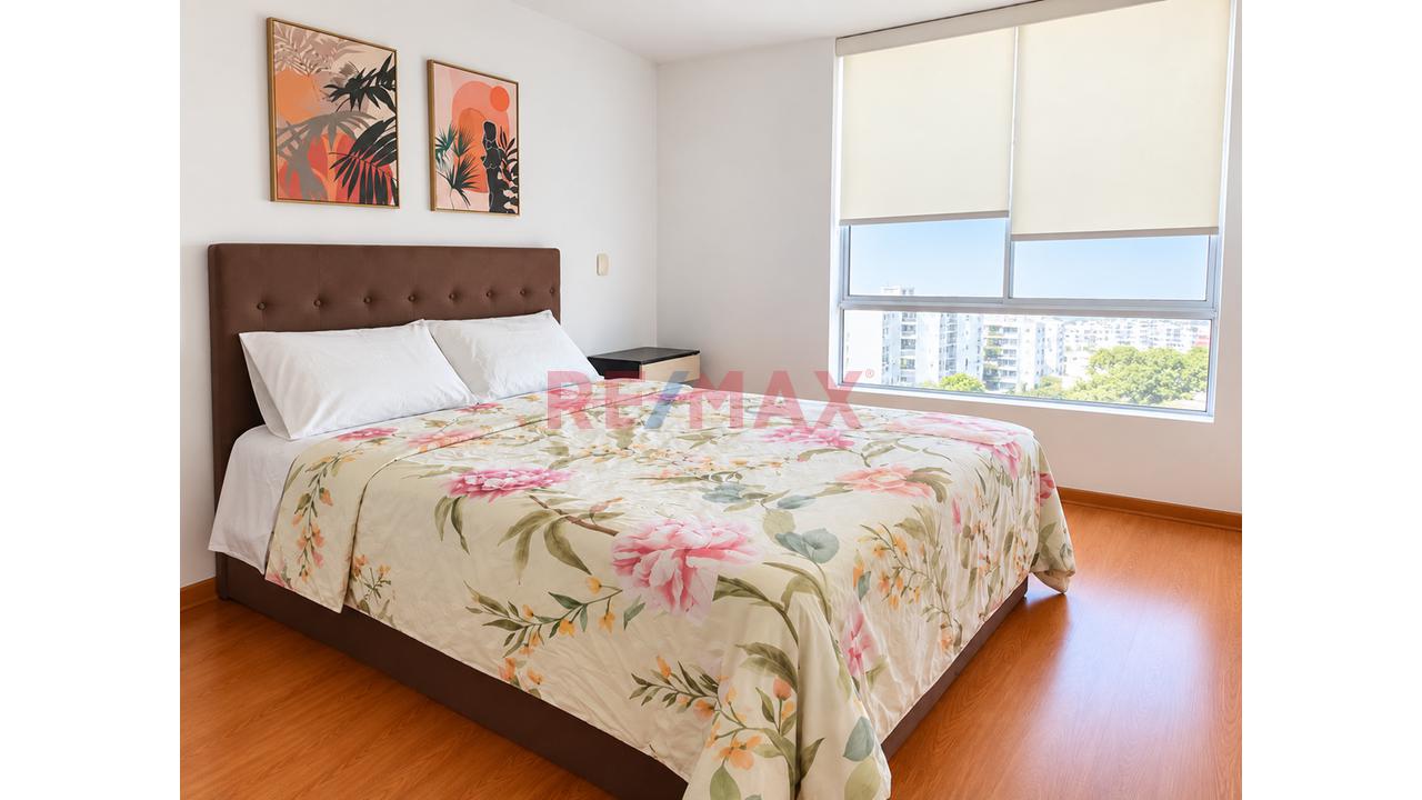Te Ofrecemos En Venta Este Acogedor Departamento A Pocas Cuadras Del Malecon De Miraflores — foto 9