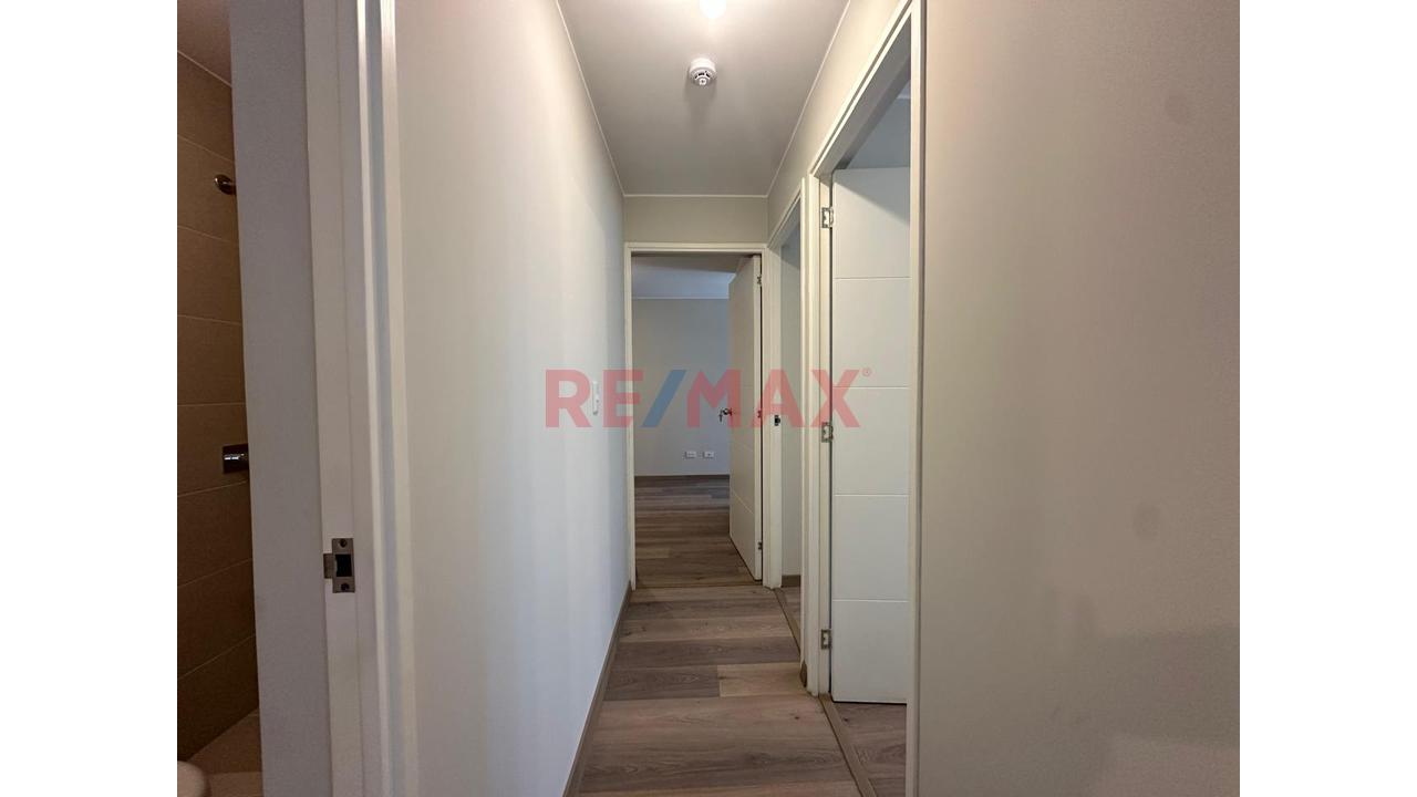 Se Alquila Lindo Departamento Con Vista A Parqur En El Corazón De Jesús Maria ! — foto 9