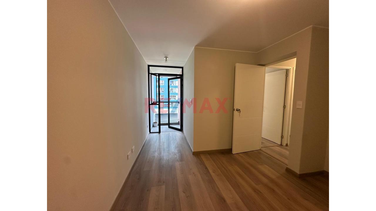 Se Alquila Lindo Departamento Con Vista A Parqur En El Corazón De Jesús Maria ! — foto 6