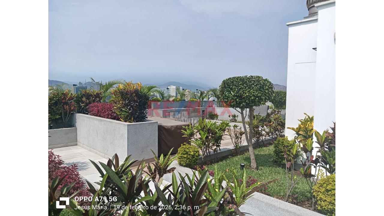 Se Alquila Lindo Departamento Con Vista A Parqur En El Corazón De Jesús Maria ! - 18