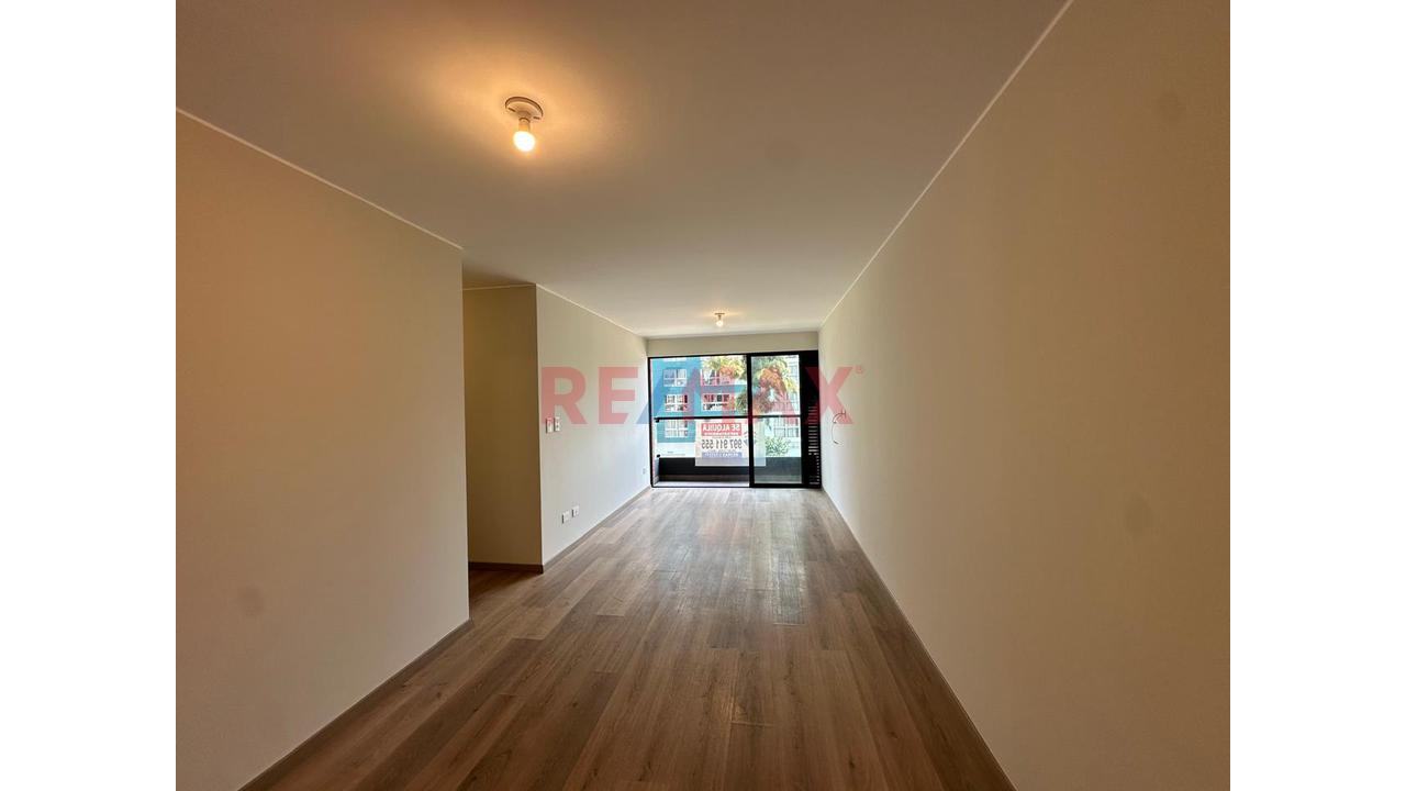 Se Alquila Lindo Departamento Con Vista A Parqur En El Corazón De Jesús Maria ! — foto 5