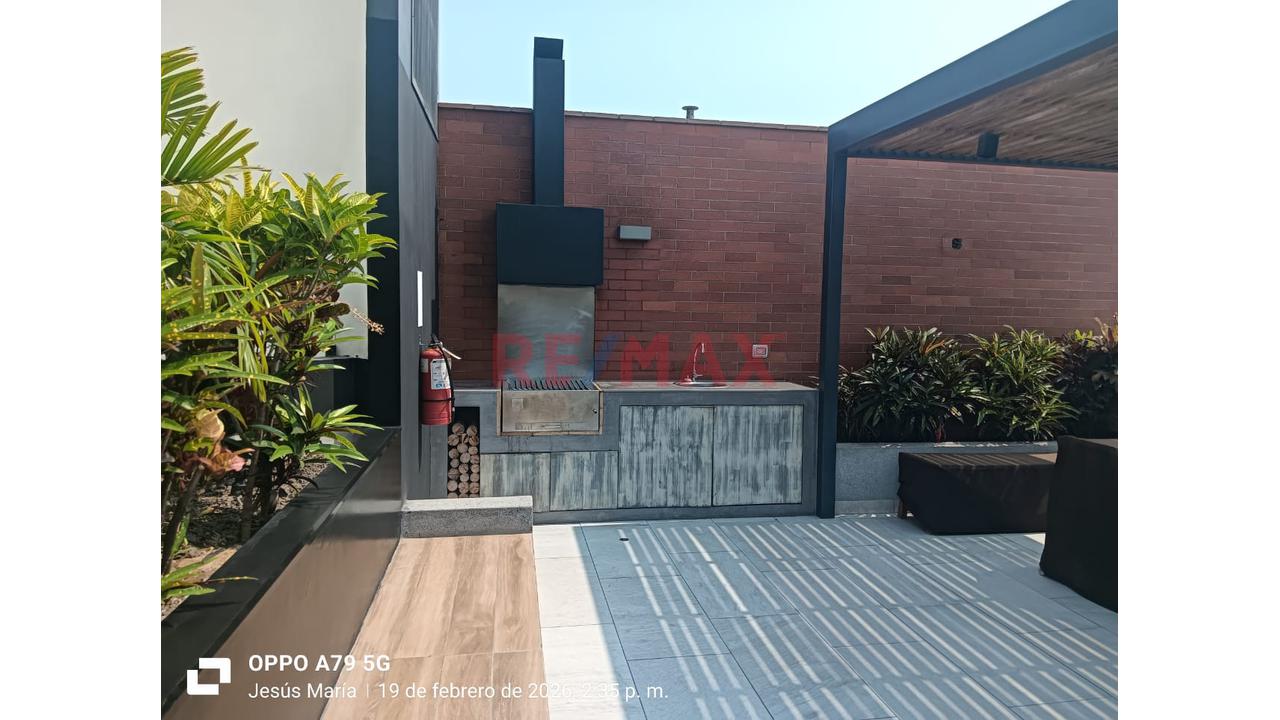 Se Alquila Lindo Departamento Con Vista A Parqur En El Corazón De Jesús Maria ! - 20