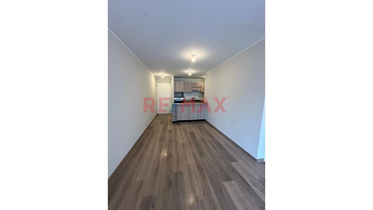 Se Alquila Lindo Departamento Con Vista A Parqur En El Corazón De Jesús Maria ! — foto 4