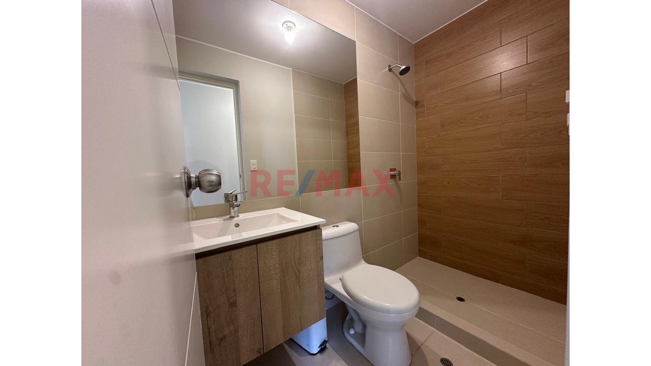 Se Alquila Lindo Departamento Con Vista A Parqur En El Corazón De Jesús Maria ! — foto 12