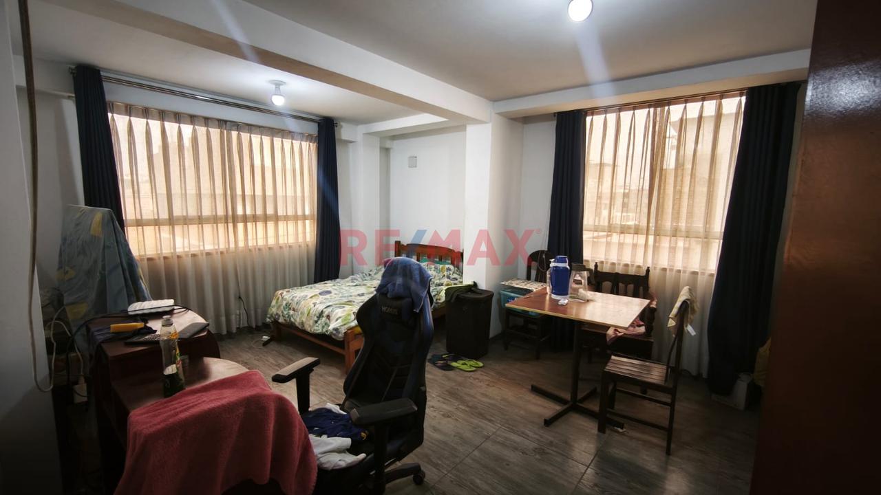 Habitación Con Baño Privado En Alquiler – Cerca A Estación San Martín | Sjl — foto 2