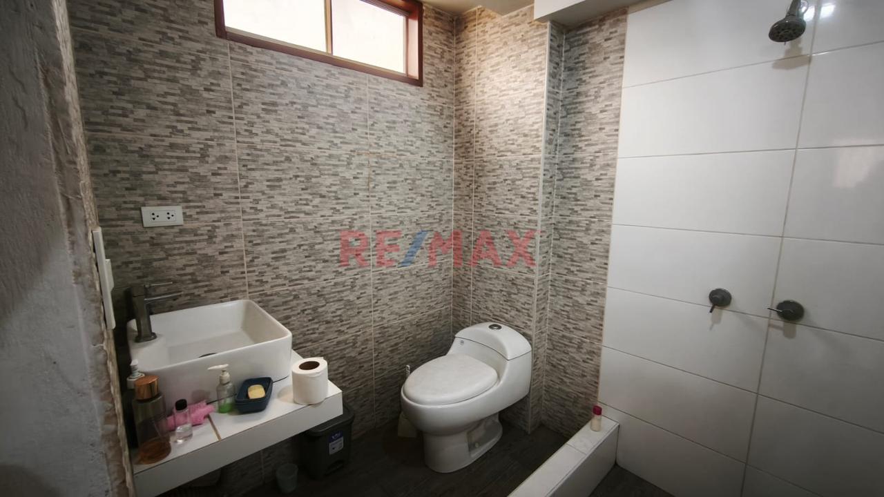 Habitación Con Baño Privado En Alquiler – Cerca A Estación San Martín | Sjl — foto 6