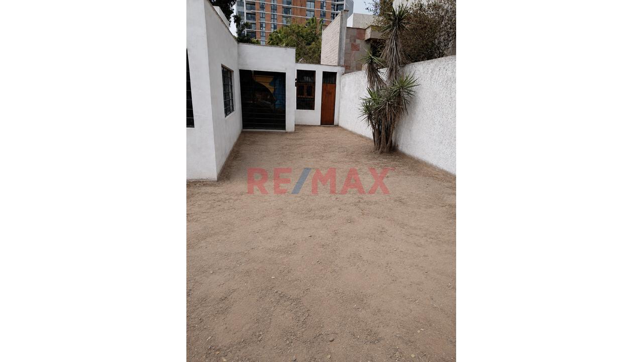 Alquilo Casa Como Local Comercial Ubicacion Estrategica — foto 4
