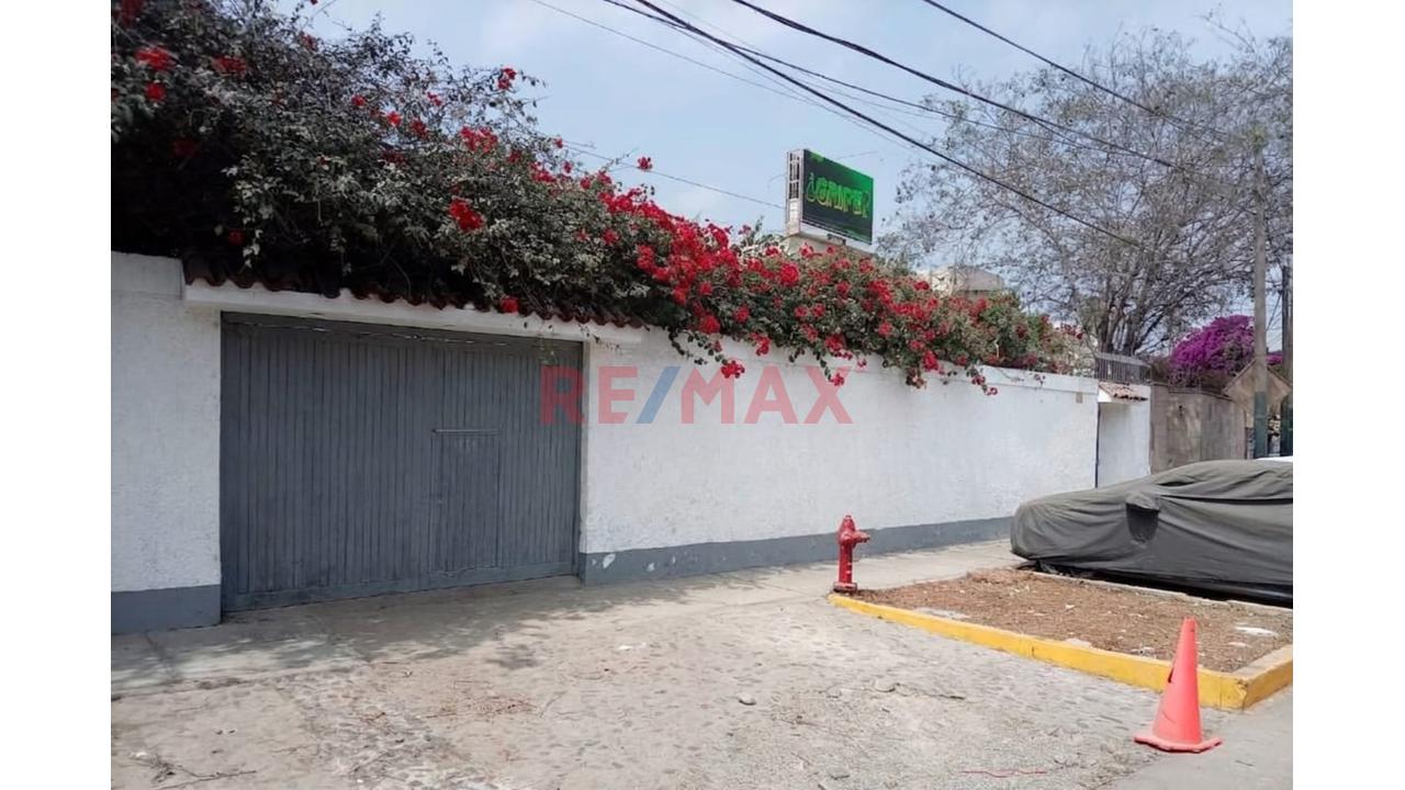 Alquilo Casa Como Local Comercial Ubicacion Estrategica — foto 3