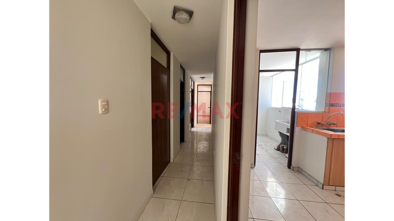 Se Vende Departamento Mas Mini Departamento En Zona Exclusiva De Challapampa — foto 3