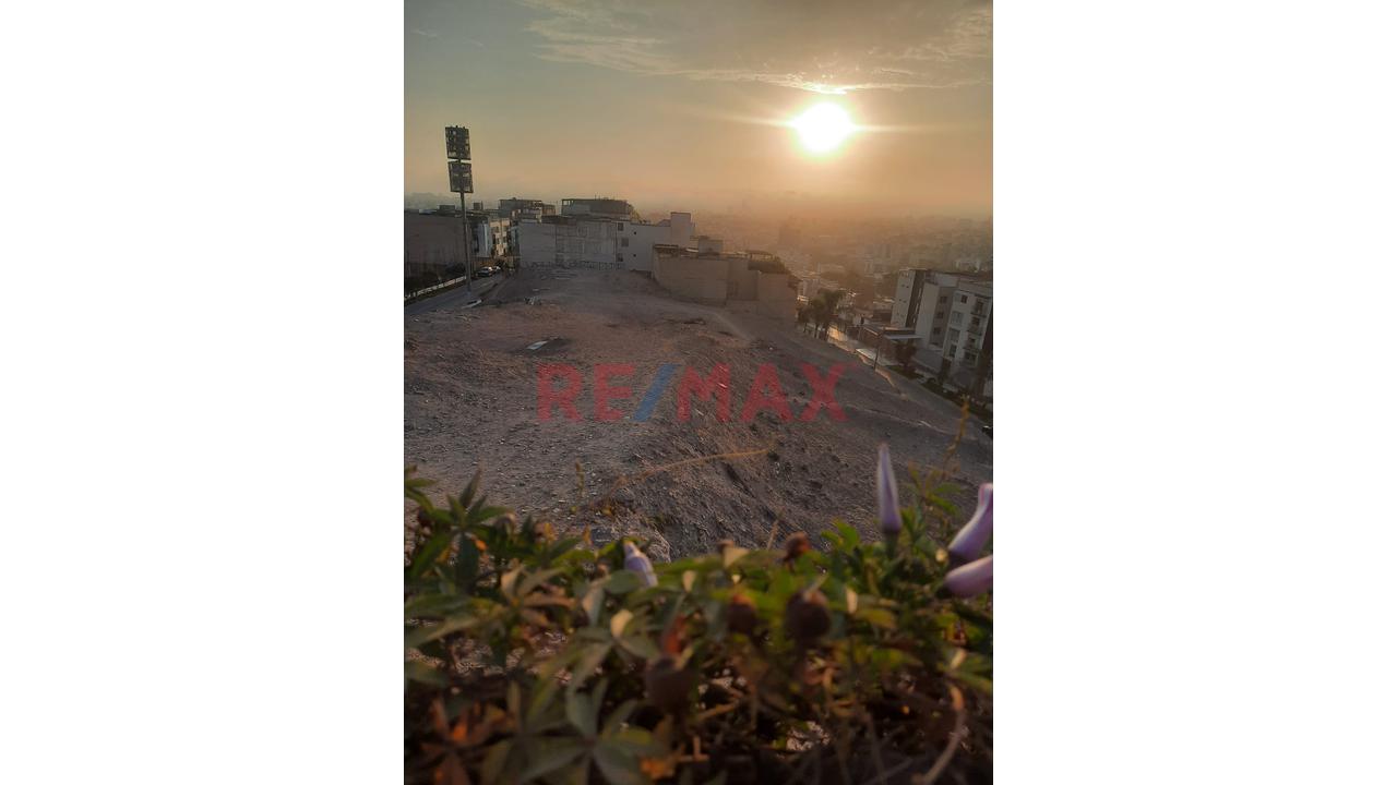 Terreno Exclusivo De 1,186 M² Con Vista Panorámica – Las Casuarinas Sur -Ideal Para Proyecto Inmobiliario. - 2