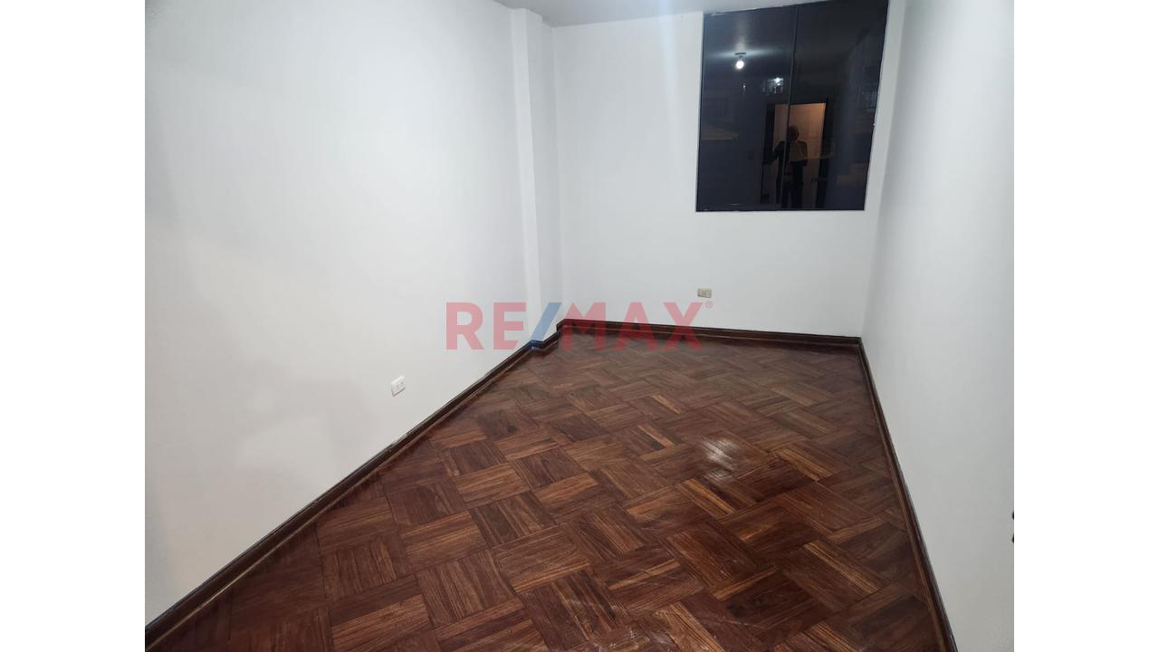 Amplio Departamento En Alquiler En Salamanca – Ate — foto 6