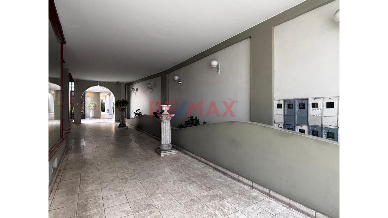 🏢 Local Comercial En Alquiler – Yanahuara - 5
