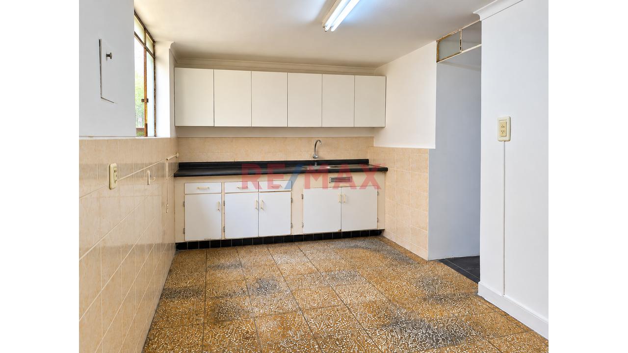 Departamento + Estacionamiento En Venta | Pueblo Libre — foto 7