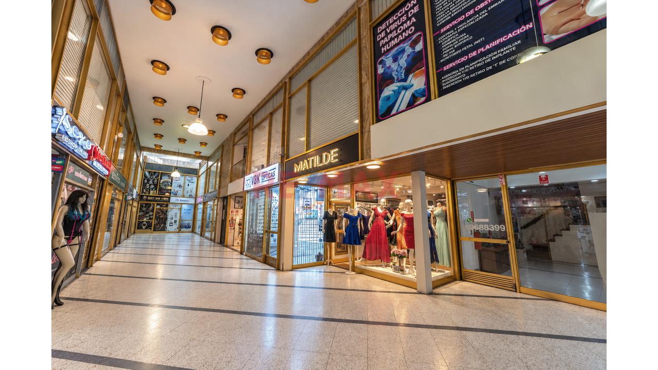 𝗟𝗢𝗖𝗔𝗟 𝗖𝗢𝗠𝗘𝗥𝗖𝗜𝗔𝗟 𝗘𝗡 𝗝𝗥. 𝗗𝗘 𝗟𝗔 𝗨𝗡𝗜𝗢́𝗡 | 𝗚𝗔𝗟𝗘𝗥𝗜́𝗔 𝗟𝗔 𝗚𝗥𝗔𝗡 𝗩𝗜́𝗔 — foto 6