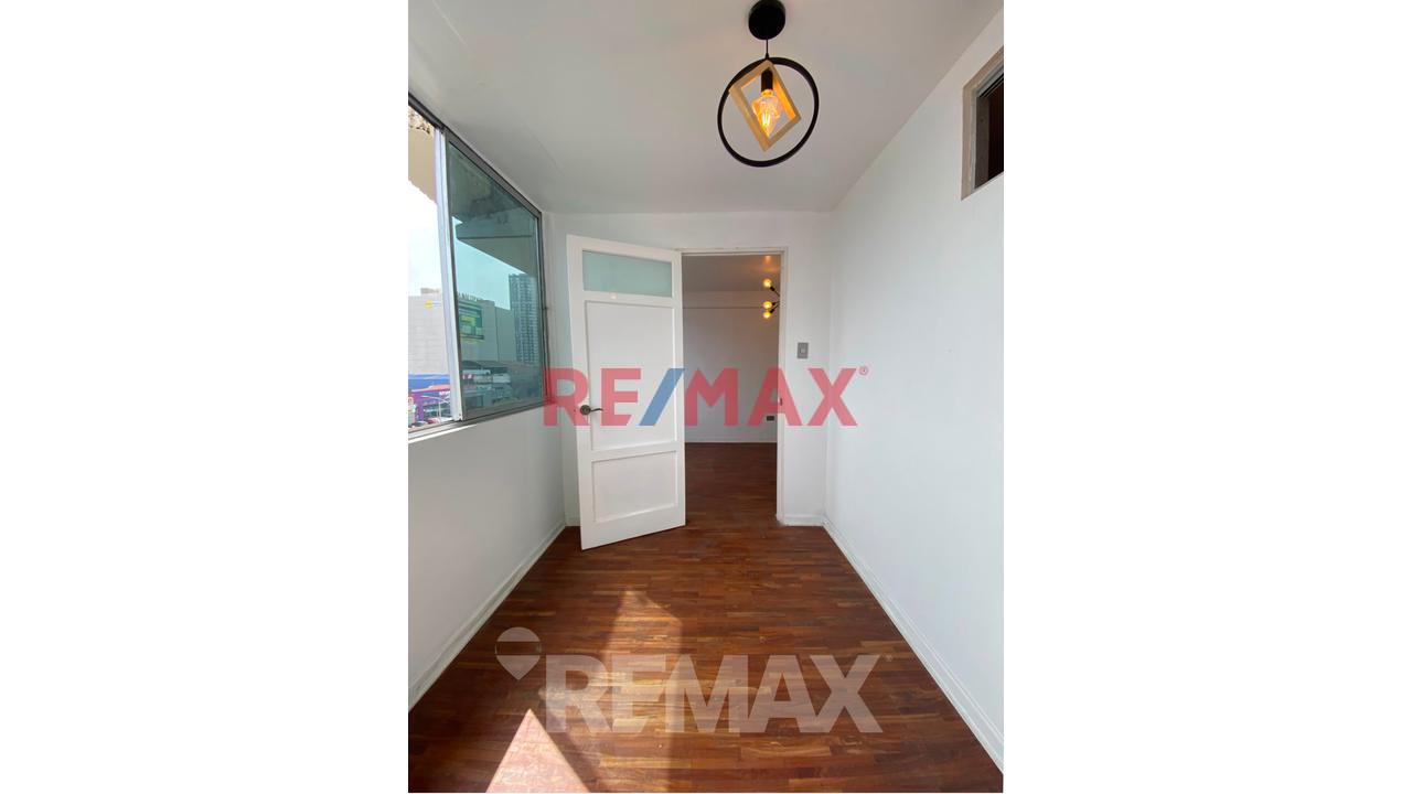 Alquiler De Departamento En Avenida Javier Prado - San Isidro — foto 11