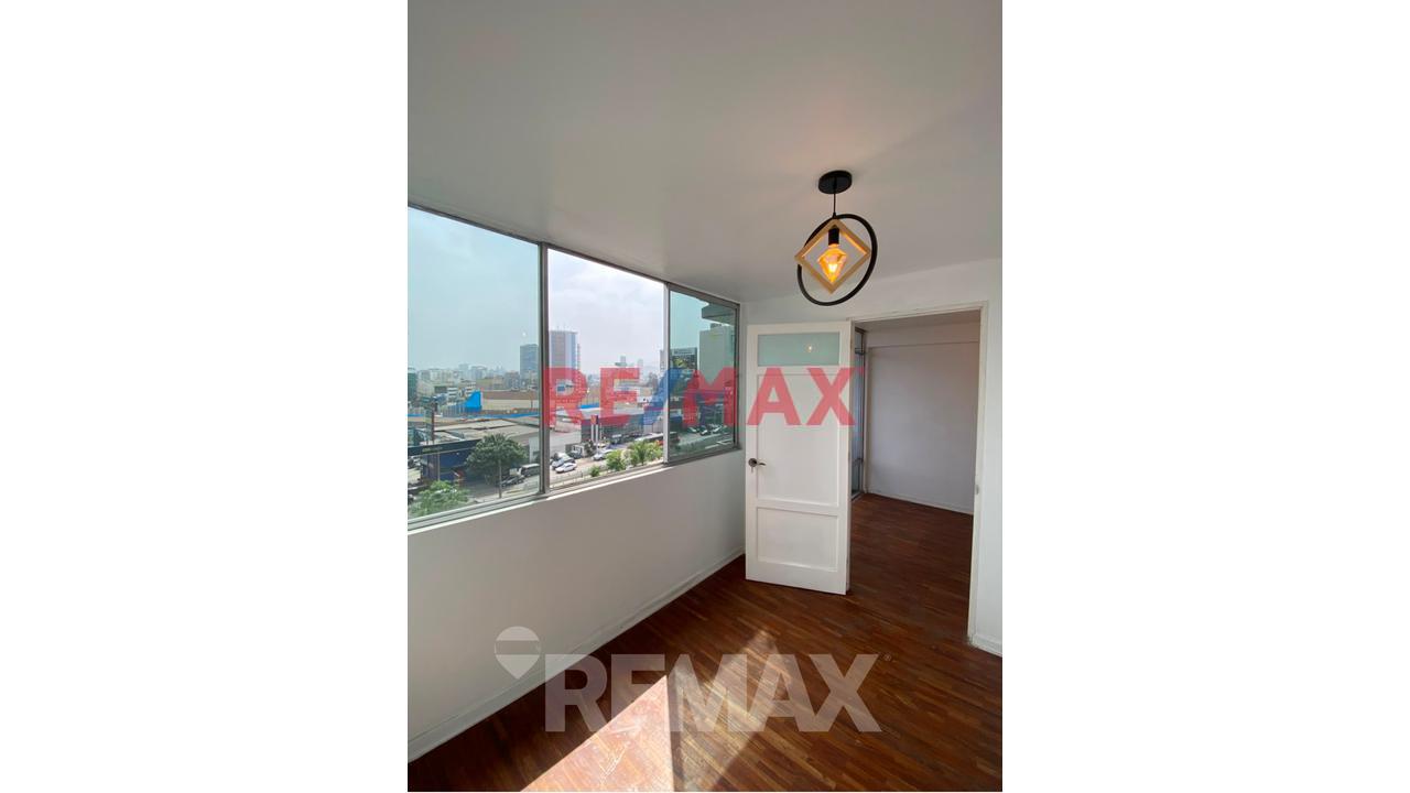 Alquiler De Departamento En Avenida Javier Prado - San Isidro — foto 14