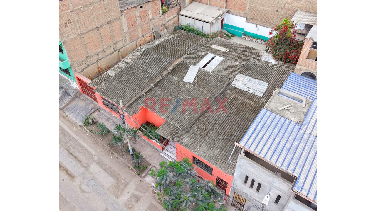 Ocasion! Casa A Precio De Terreno 478.80 M2 Exclente Oportunidad De Inversion En Villa Maria Del Triunfo - 5